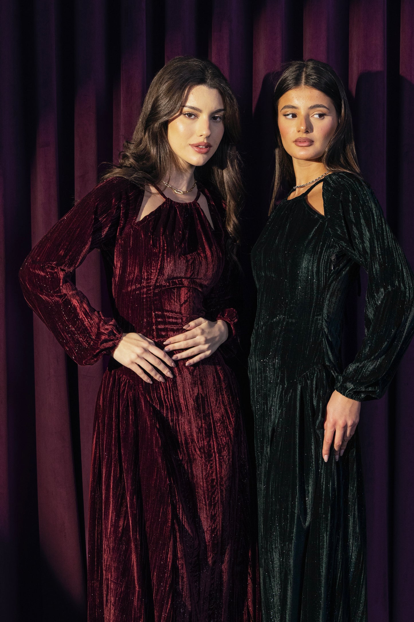 Velvet Gleam (Maroon)